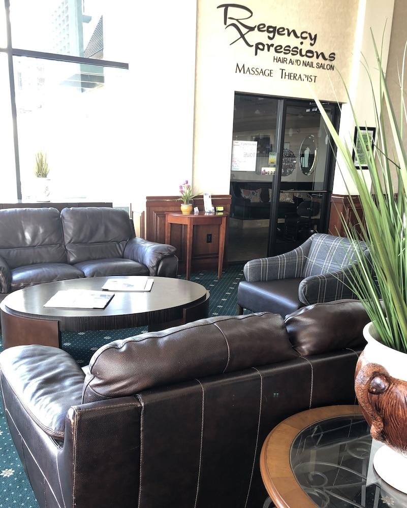 Rogue Regency Inn & Suites Medford Zewnętrze zdjęcie
